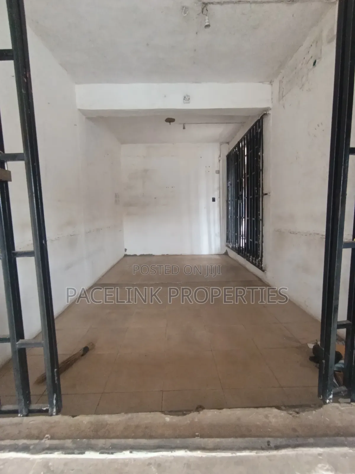 Big Shop Along the Main Road at Alimosho Iyana Ipaja Lagos 1.2m
