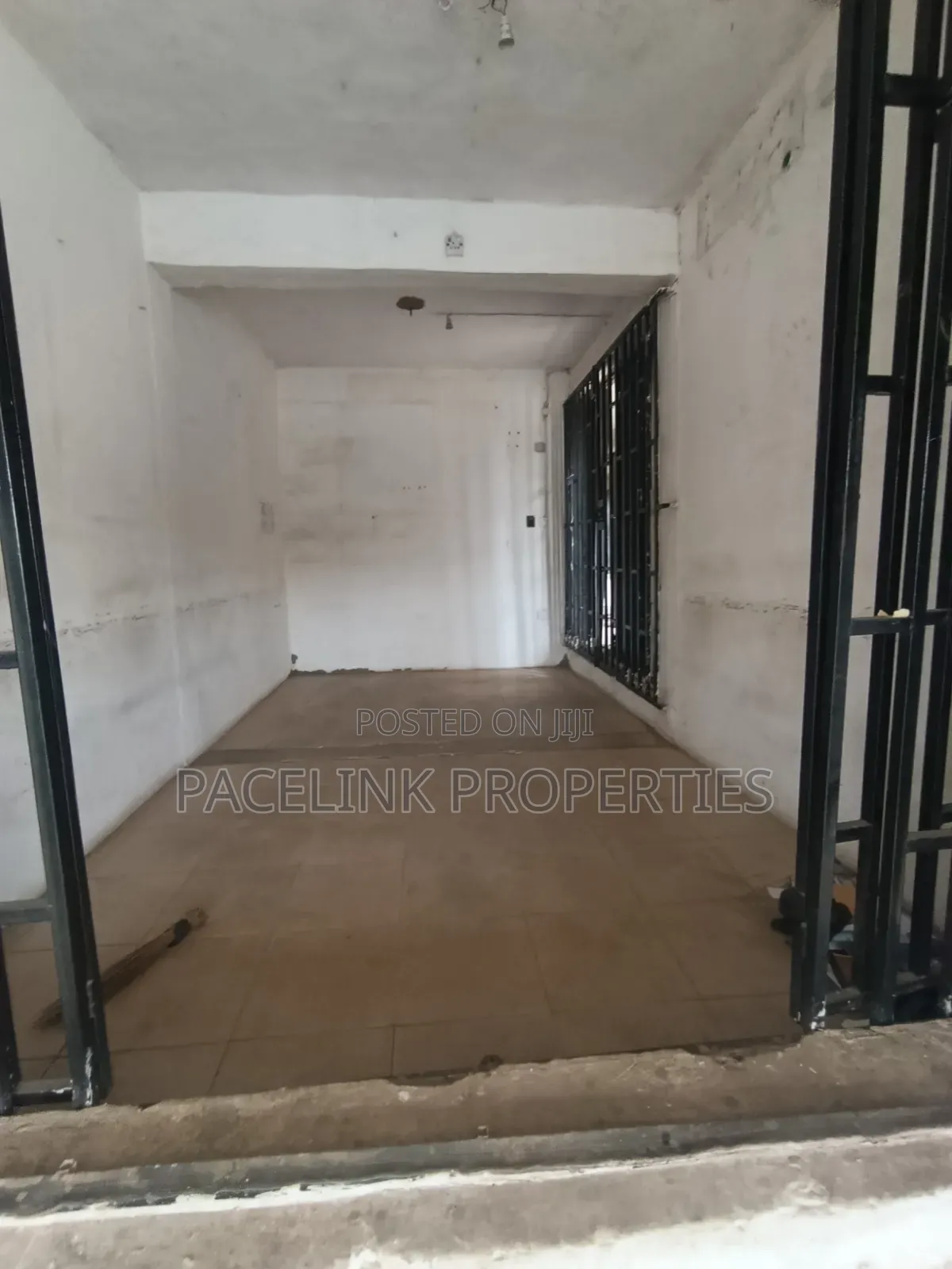 Big Shop Along the Main Road at Alimosho Iyana Ipaja Lagos 1.2m
