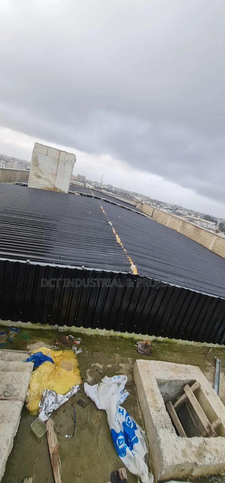 Galvanized Steel Roof Trusses Constructions and Aluminium Installation