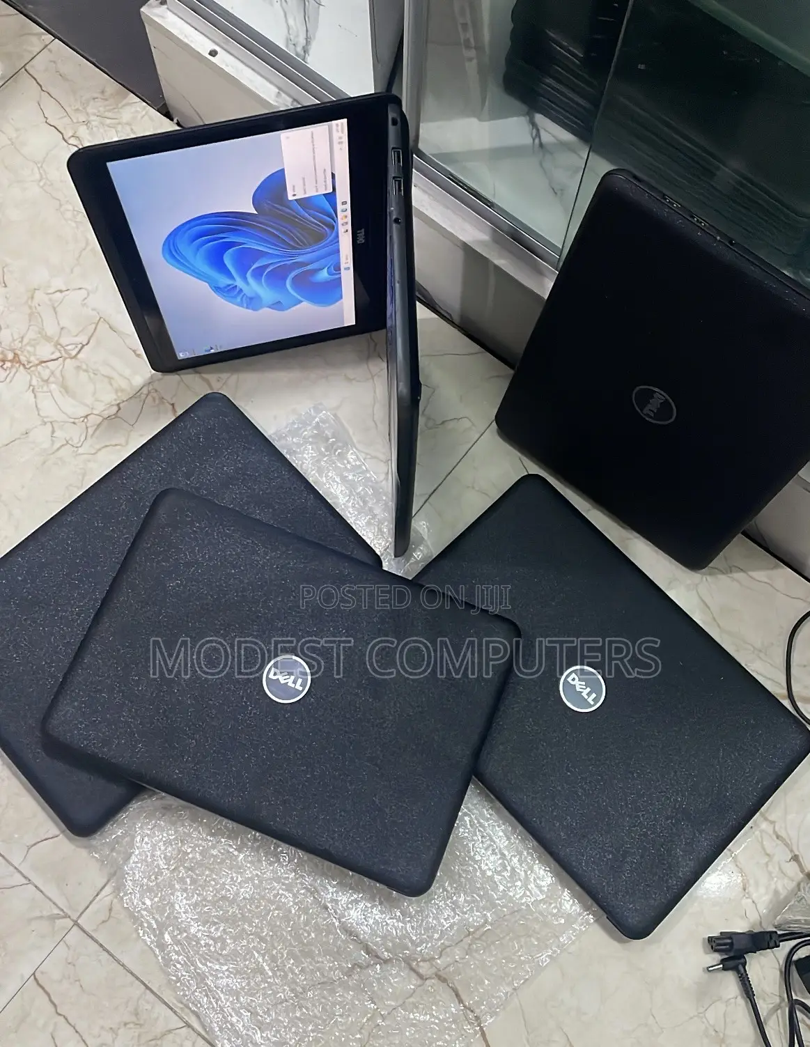 Laptop Dell Latitude 3380 4GB Intel Core i3 HDD 500GB