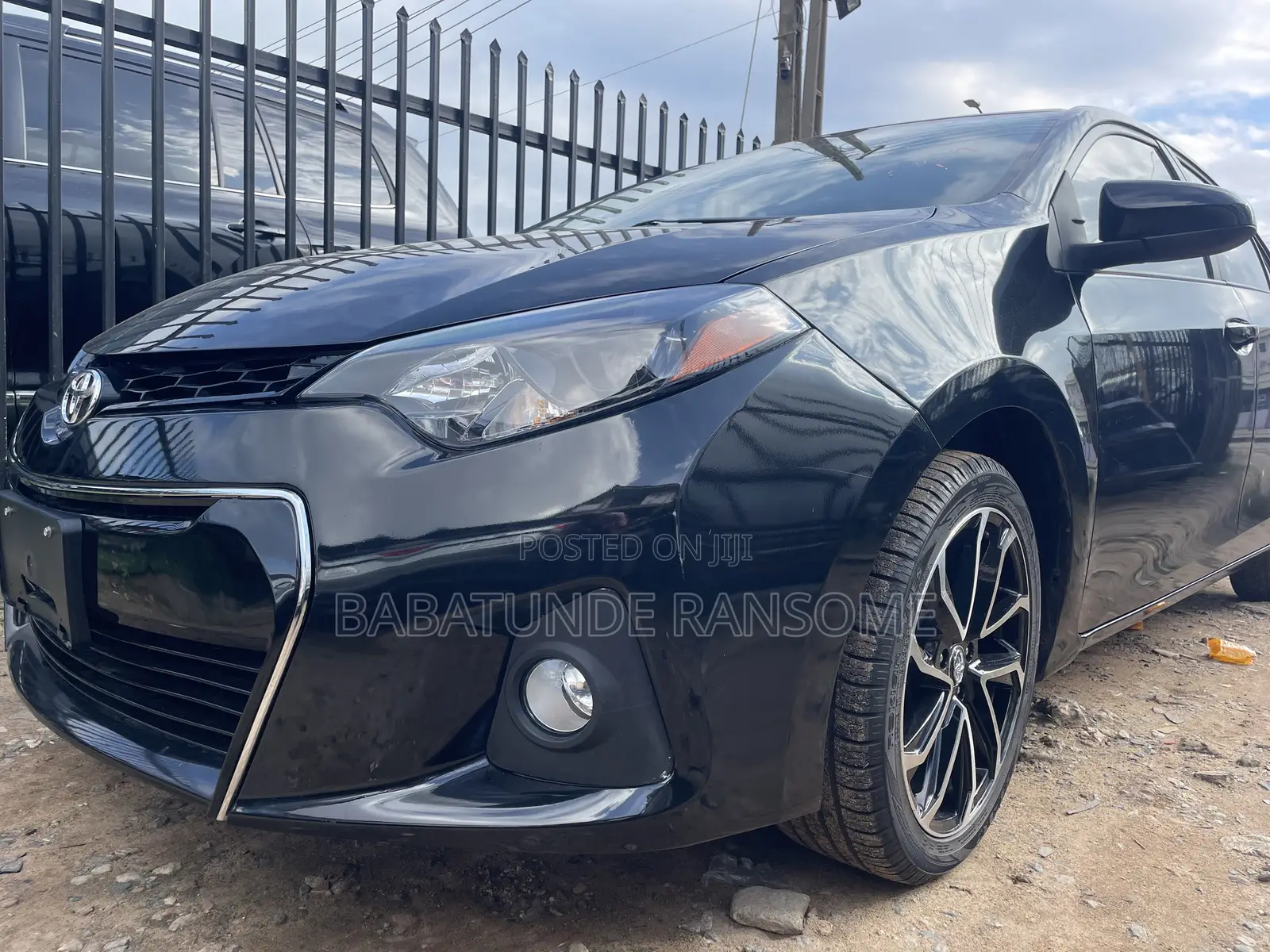 Toyota Corolla LE 4dr Sedan (1.8L 4cyl CVT) 2015 Black