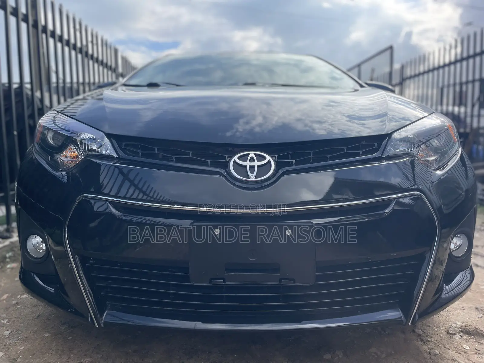 Toyota Corolla LE 4dr Sedan (1.8L 4cyl CVT) 2015 Black