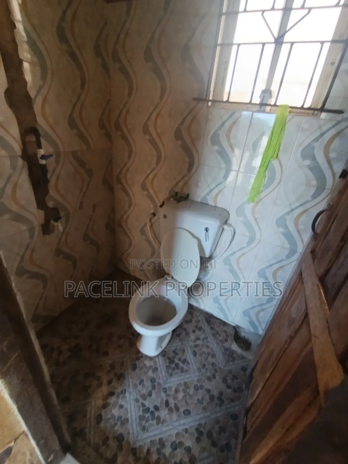 Mini Flat in Ayobo for rent
