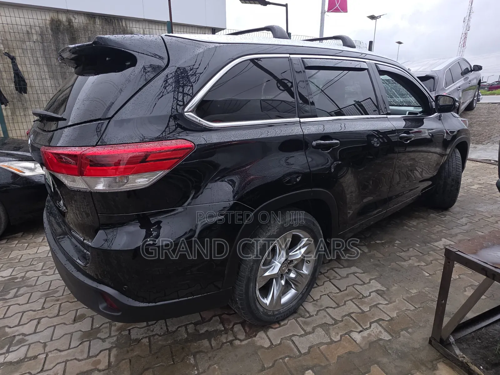 Toyota Highlander Limited Platinum 4dr SUV AWD (3.5L 6cyl 6A) 2015 Black