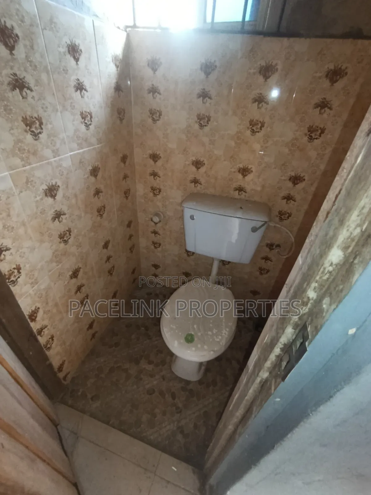 Mini Flat in Ayobo for rent