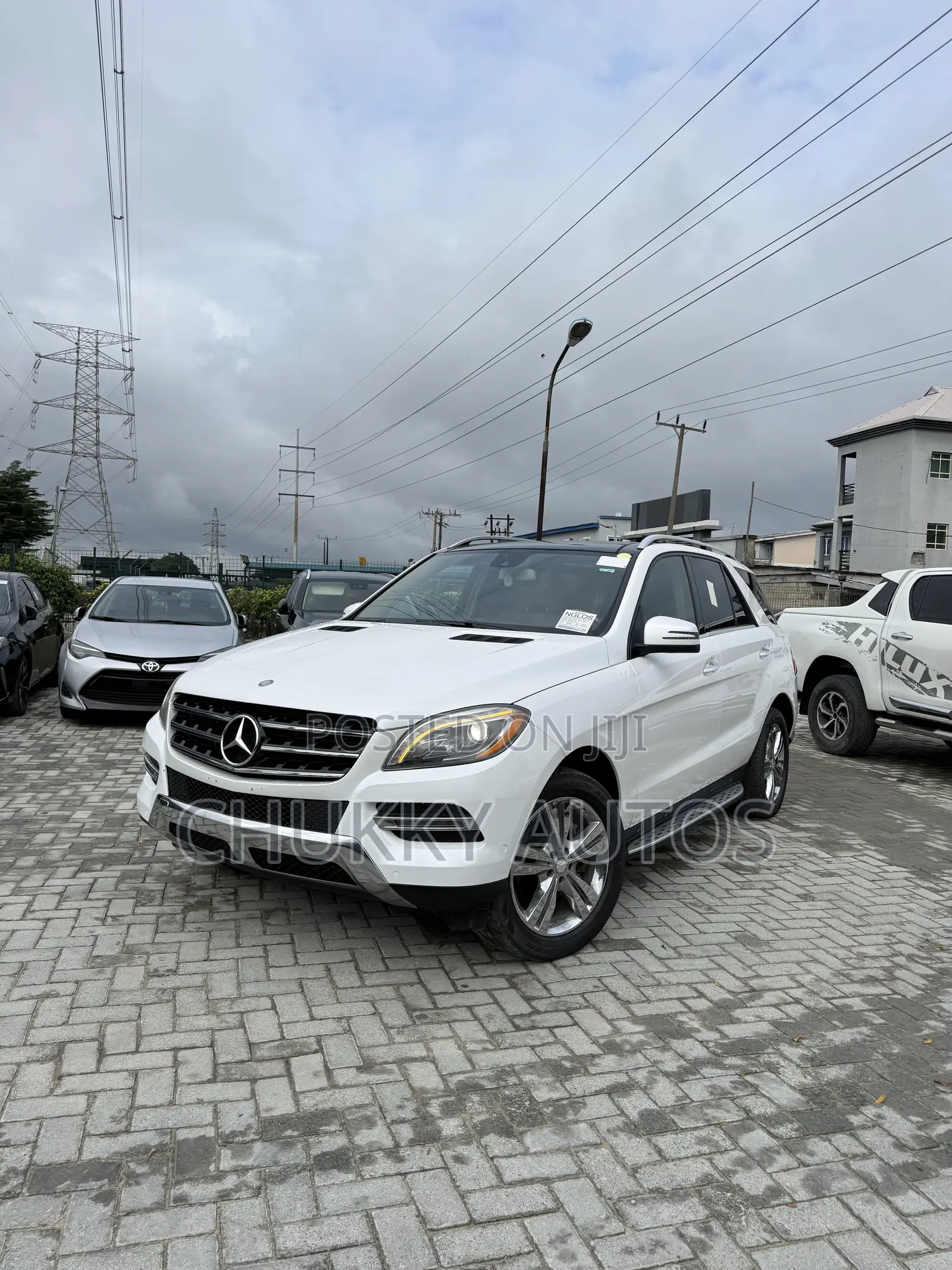 Mercedes-Benz M Class ML350 4MATIC 4dr SUV AWD (3.5L 6cyl 7A) 2014