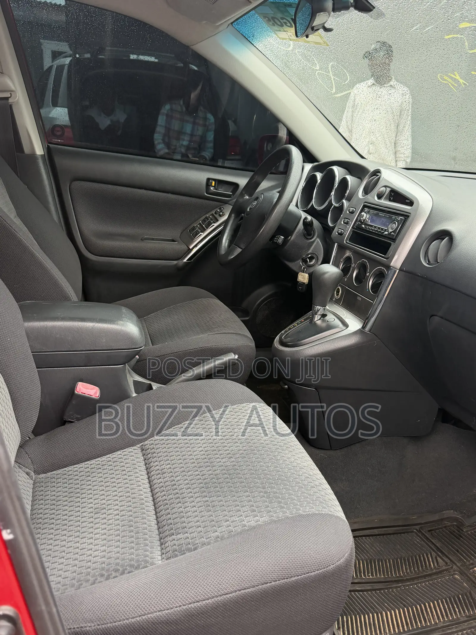 Toyota Matrix Hatchback FWD (1.8L 4cyl 5M) 2007 Red