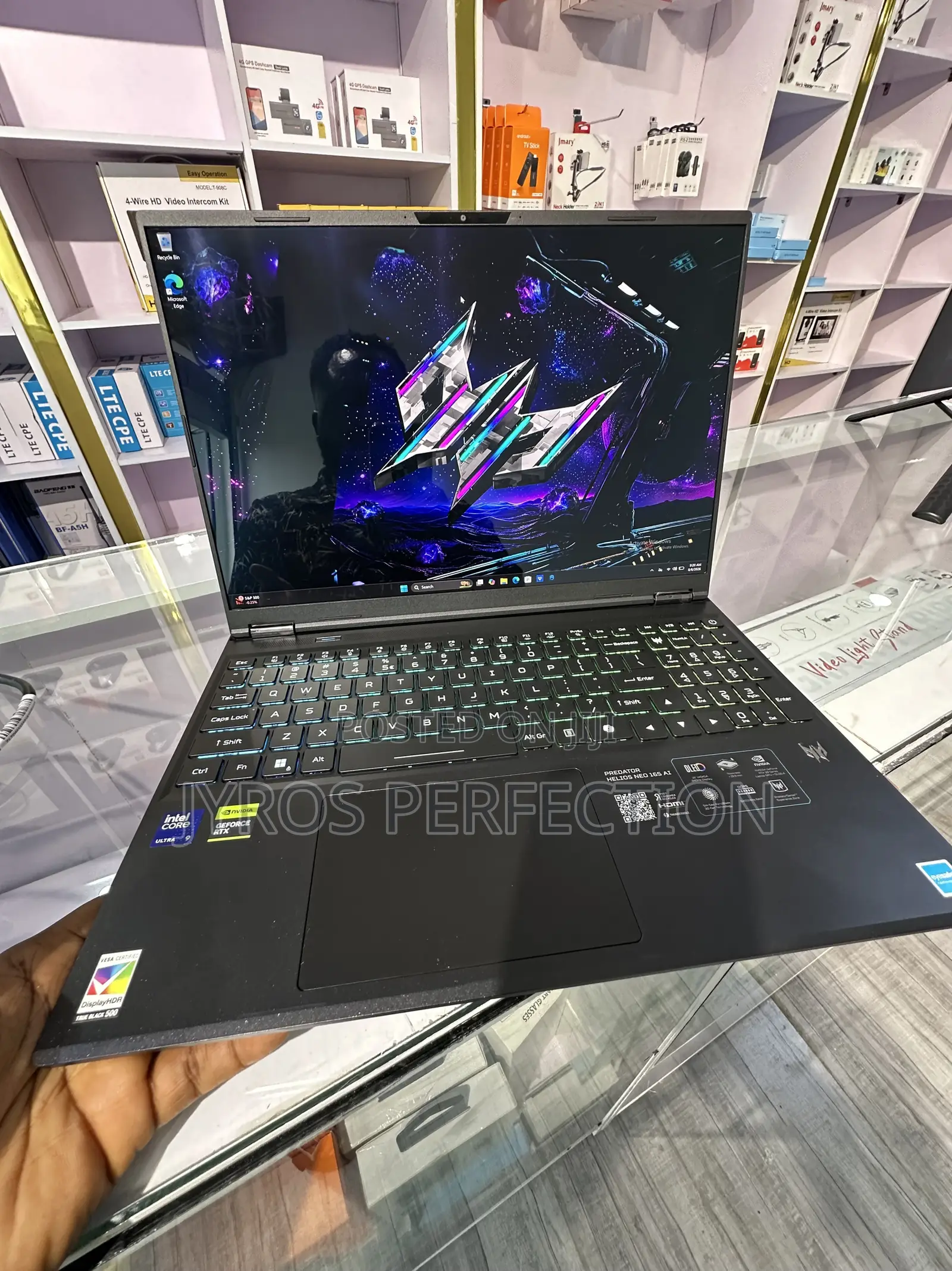 Laptop Acer Predator Helios Neo 16 32GB Intel Core Ultra 9 SSD 1T