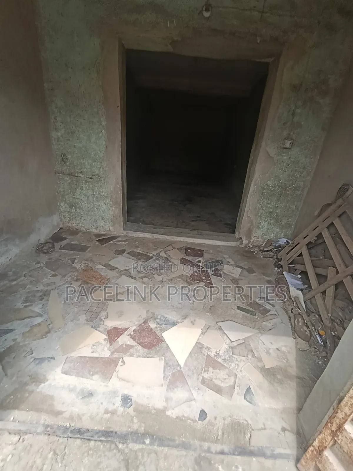 Big Mini Warehouse Along the Main Road at Alimosho Iyana Ipaja Lagos