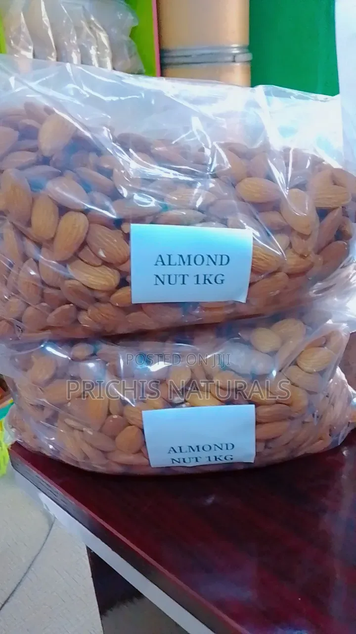 Almond Nuts 100g– Healthy Raw Almonds for Snacking, Heart Health