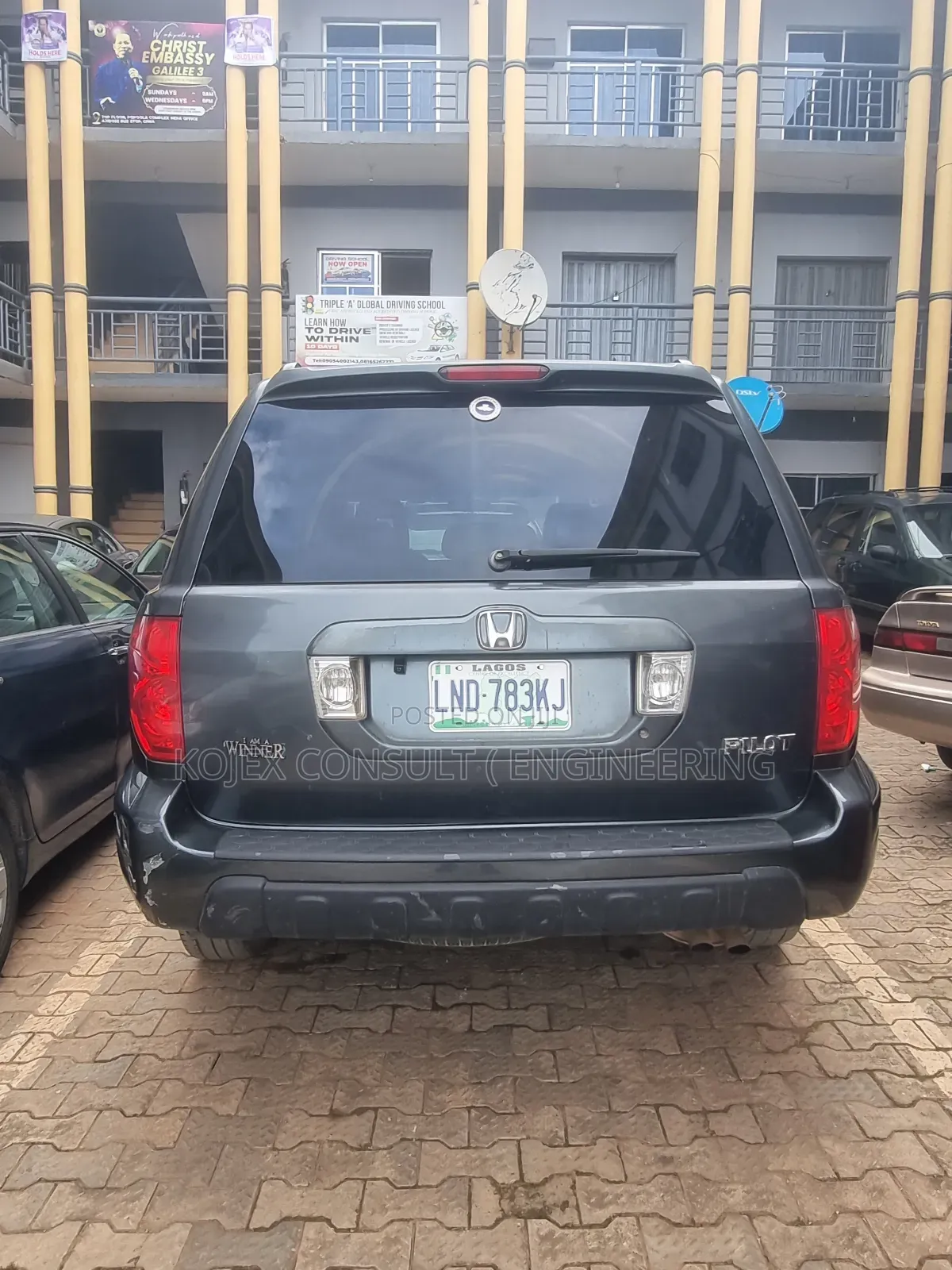 Honda Pilot 2005 Gray