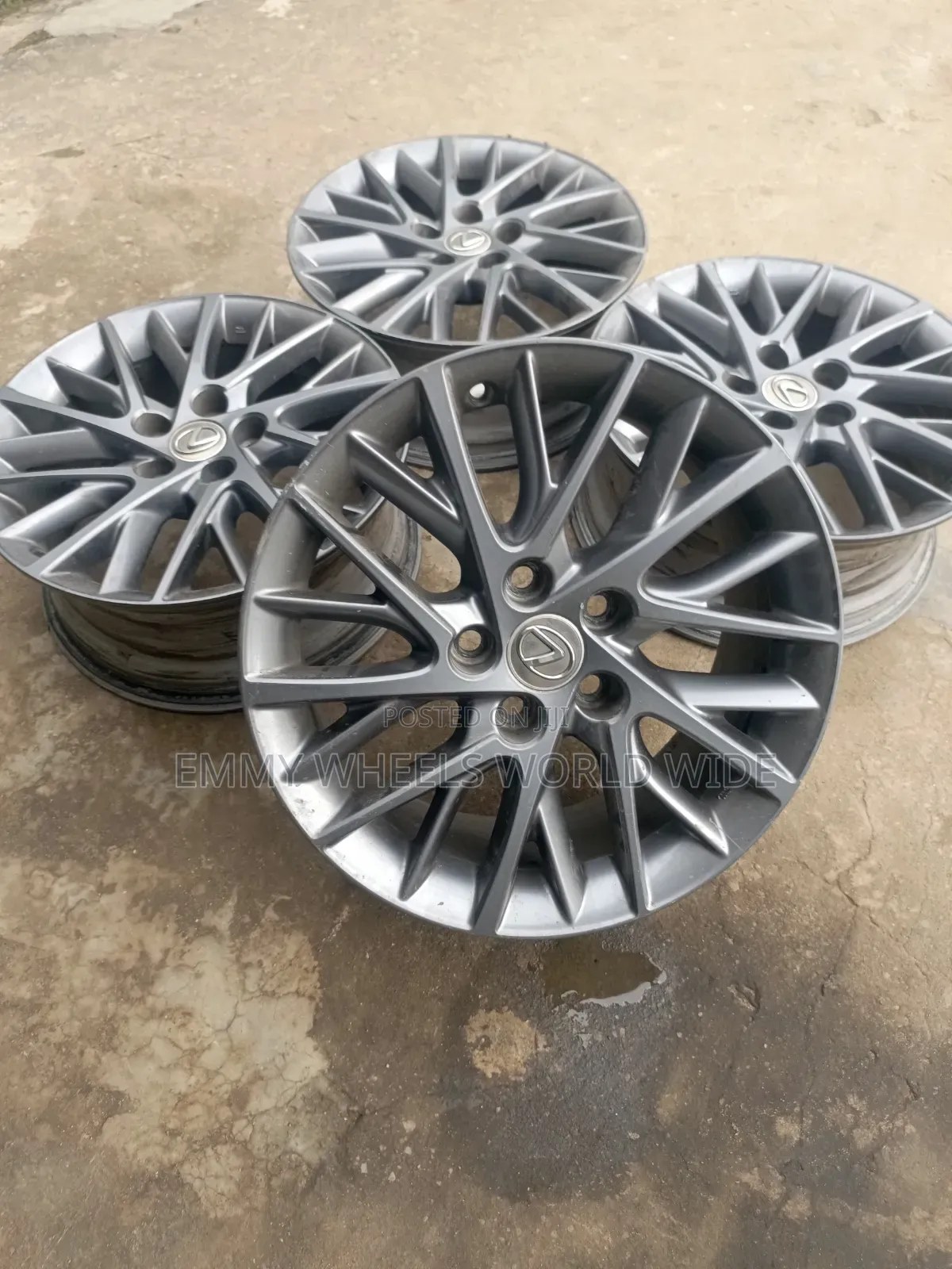 17 Inch Charcoal Painted Alloyrim Designed for 2016-2018 Lexus ES350