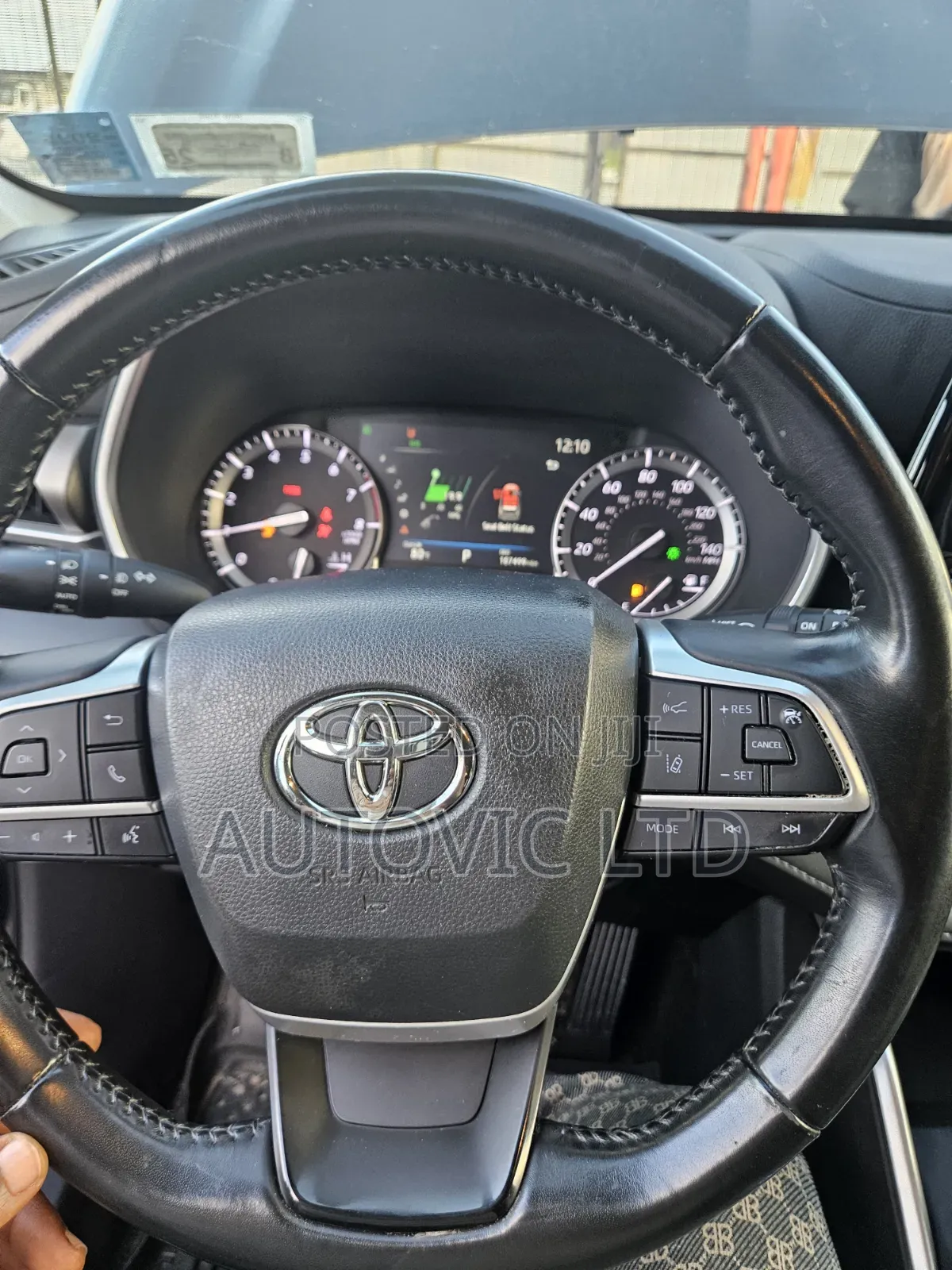 Toyota Highlander 2022 Gray