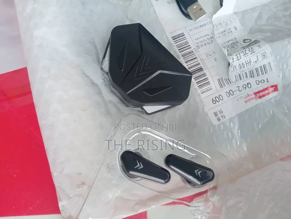 Stealth X Gaming Earbuds – RGB Lights | Zero Lag | HD Sound