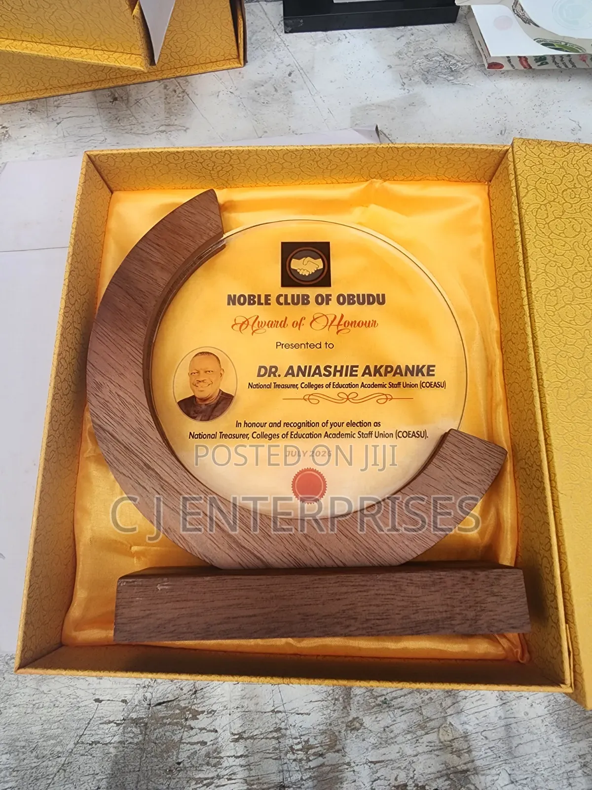 Executive Wooden Glass G7