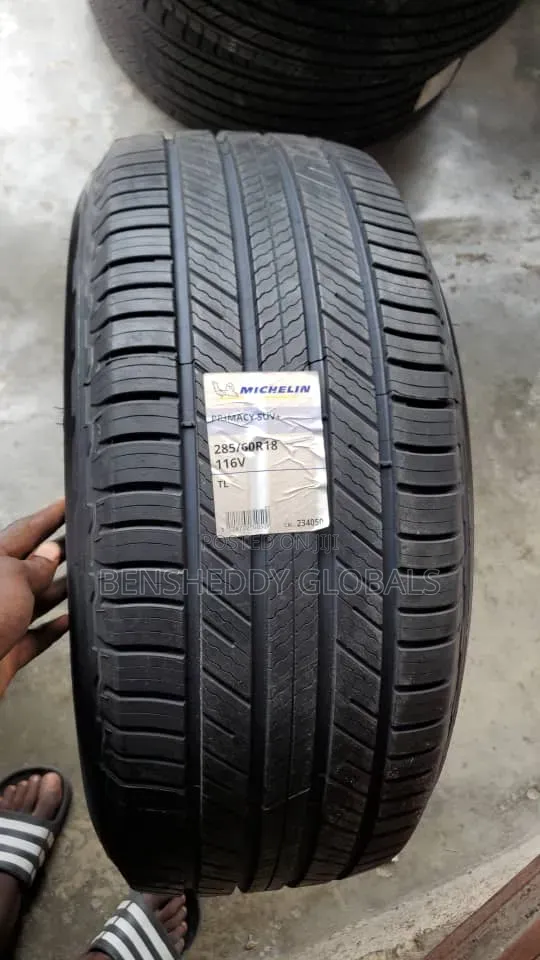 285/60r18 Michelin Original