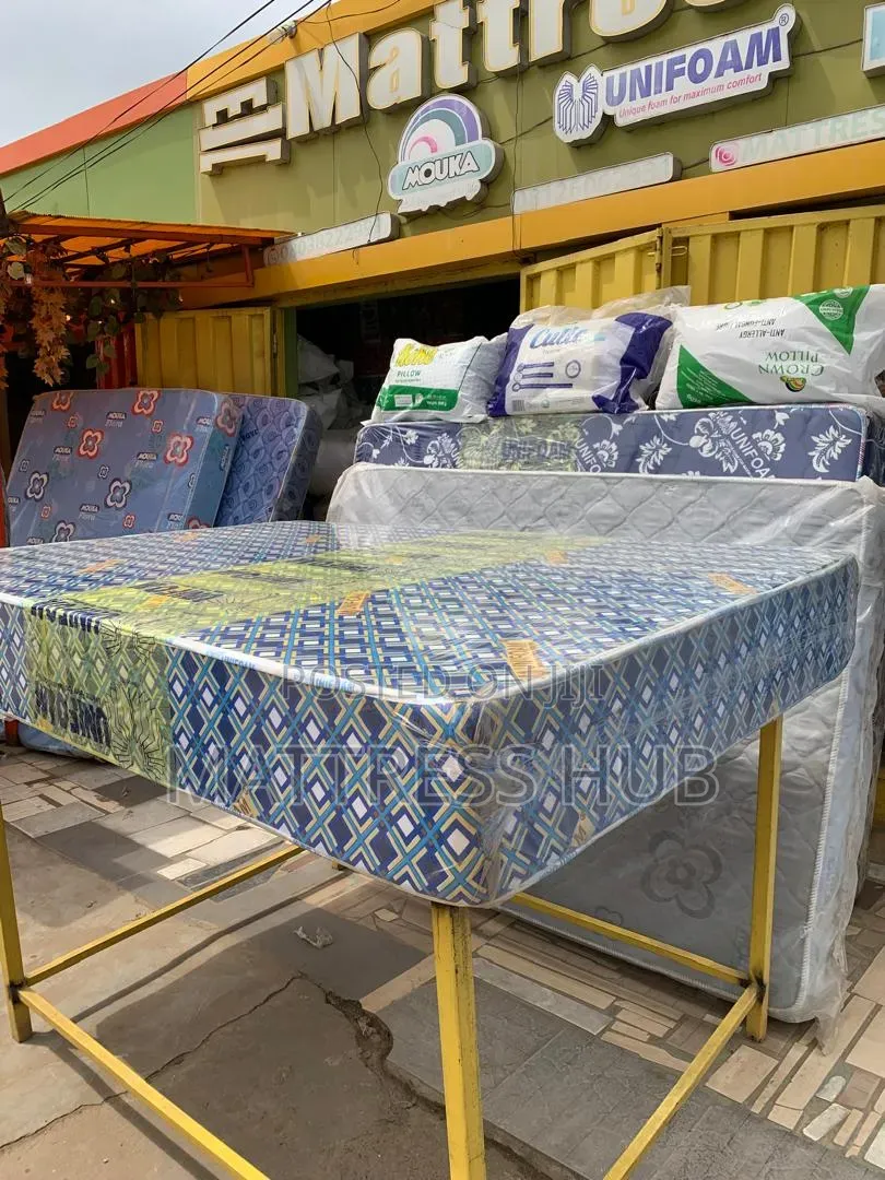 Unifoam Queen Mattress 75x54x10