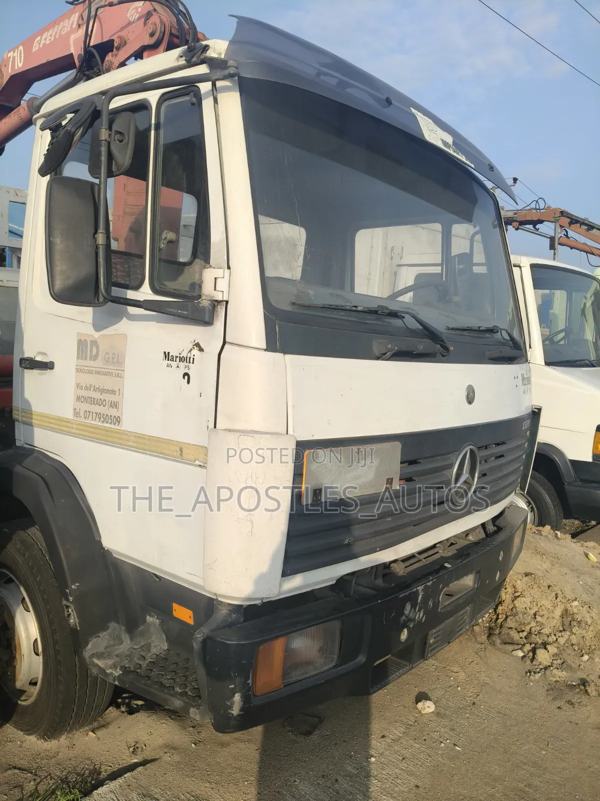 Mercedes Benz Hiab 1114 Truck