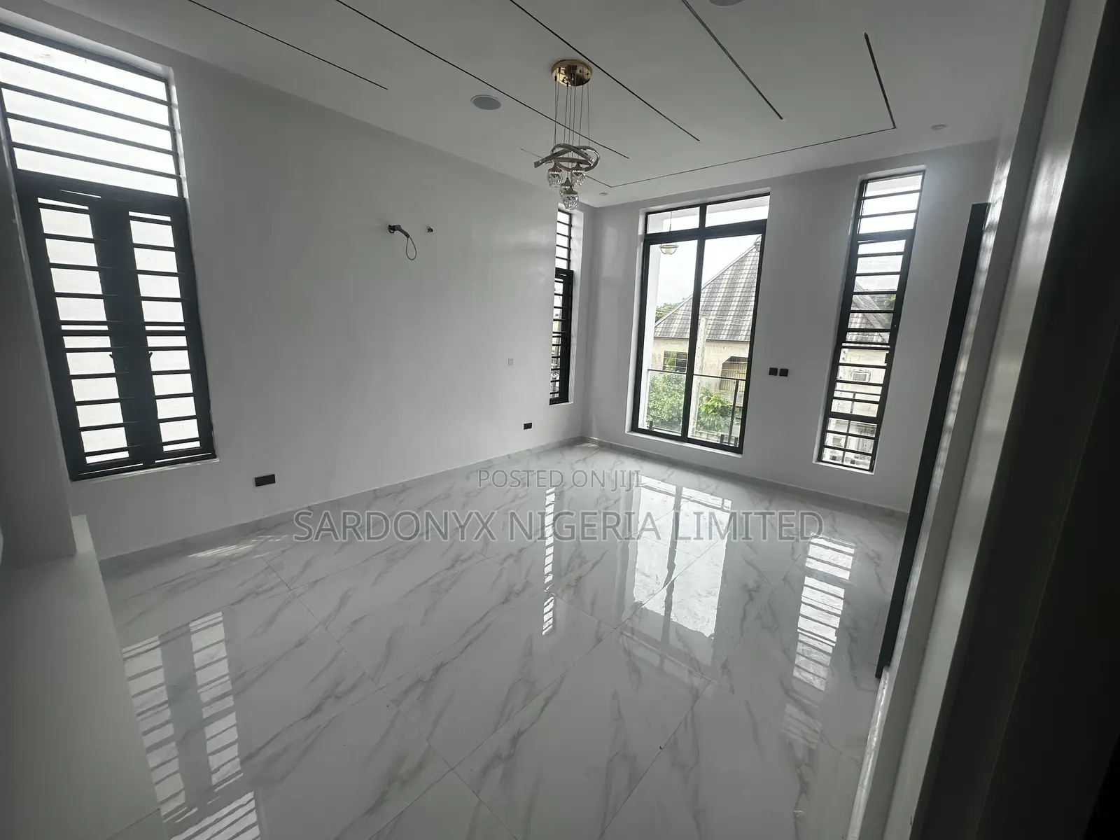 4bdrm Duplex in Off Lekki-Epe Expressway for sale