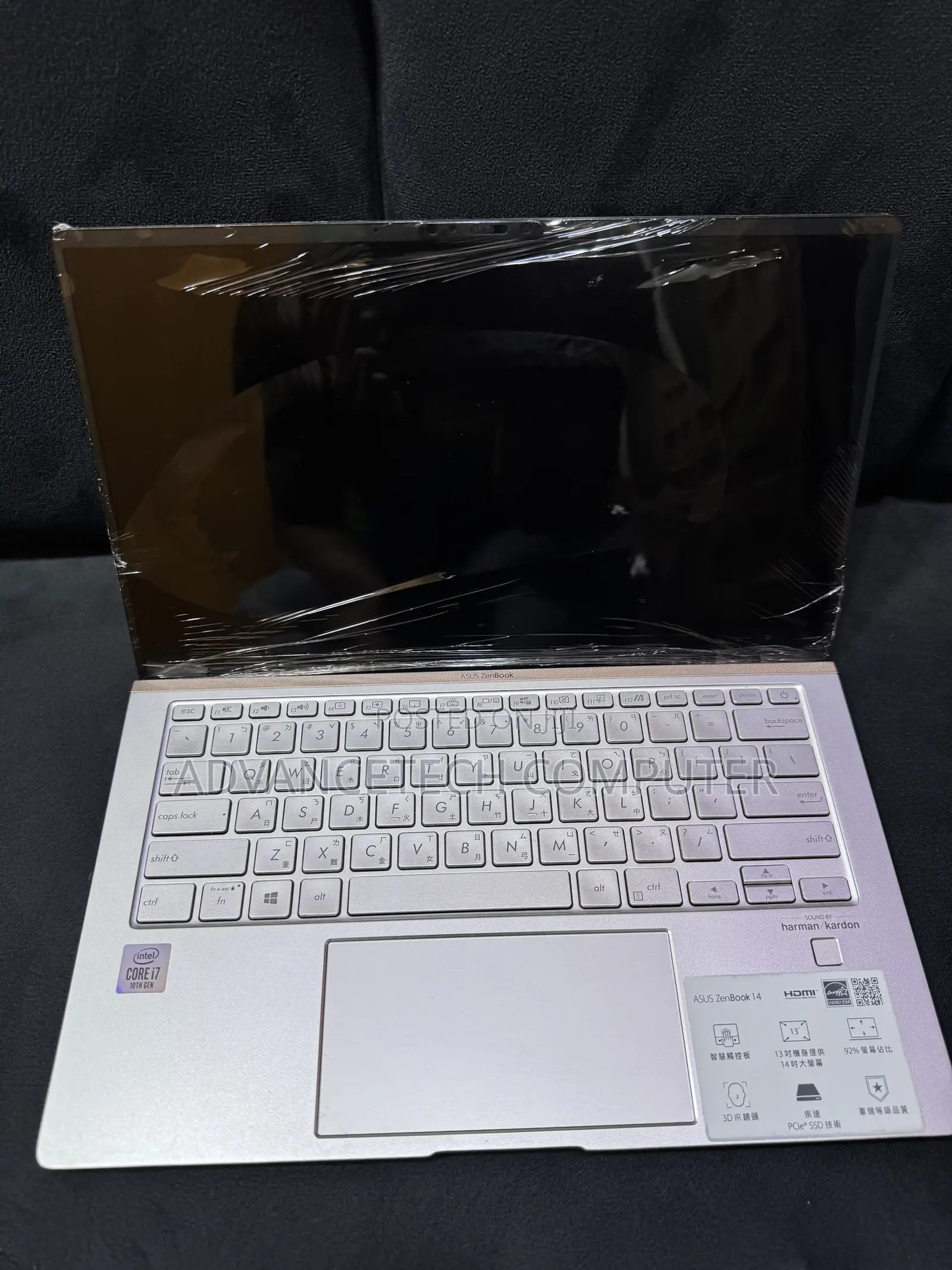 Laptop Asus Zenbook 14 32GB Intel Core i7 SSD 256GB