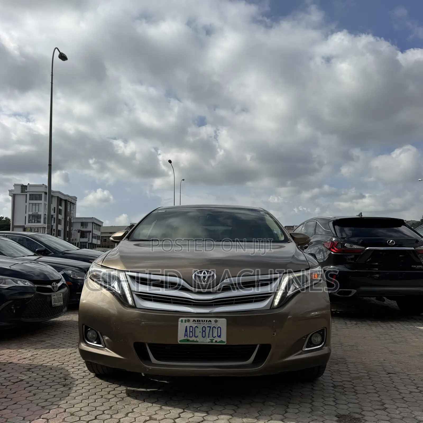 Toyota Venza 2013 Gold