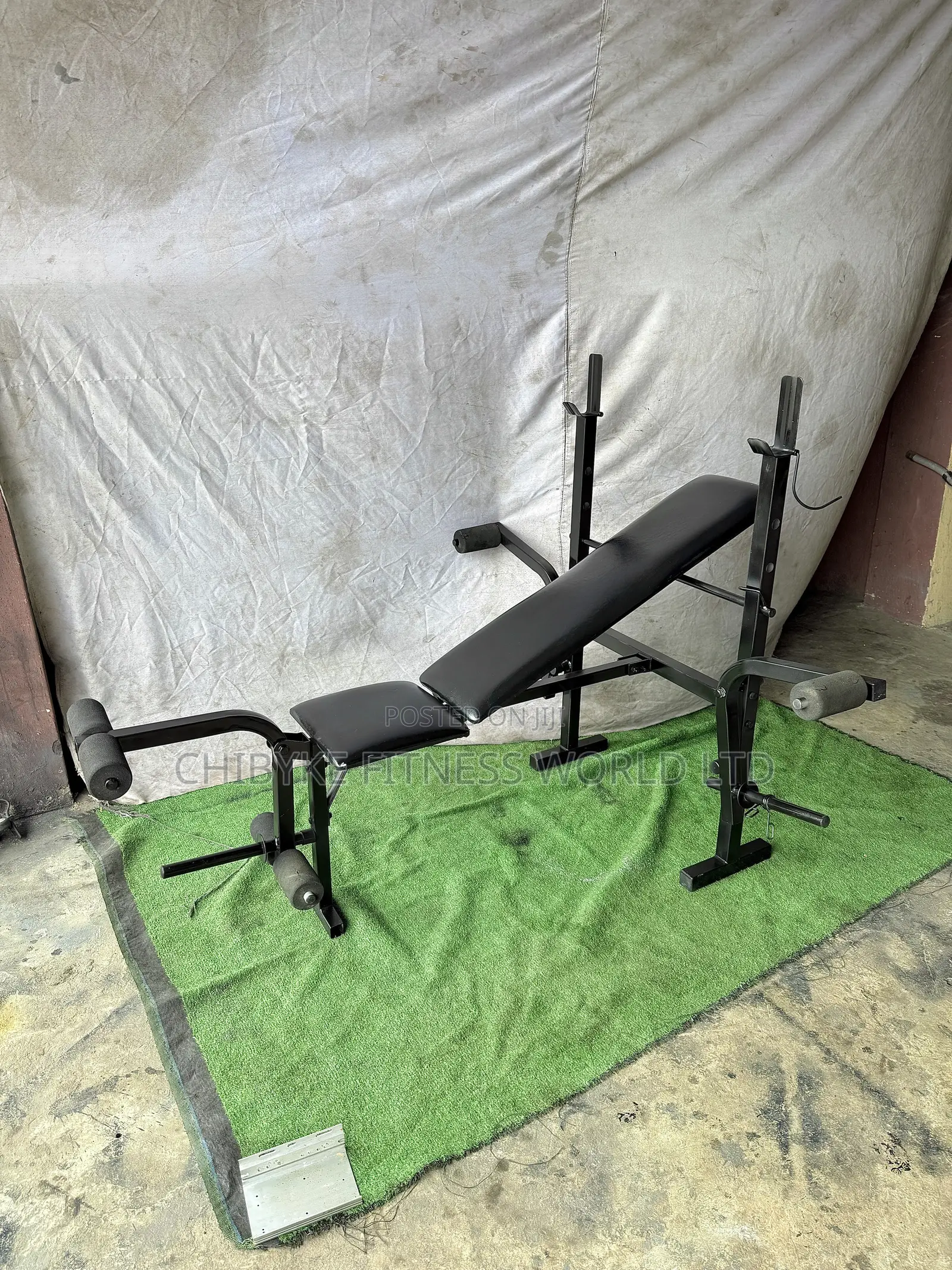 Incline Weight Bench