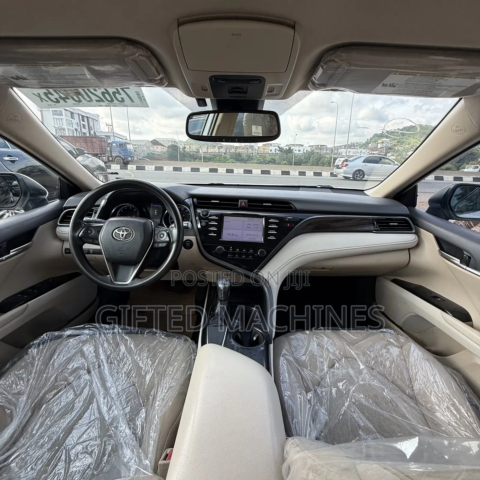 Toyota Camry 2019 White