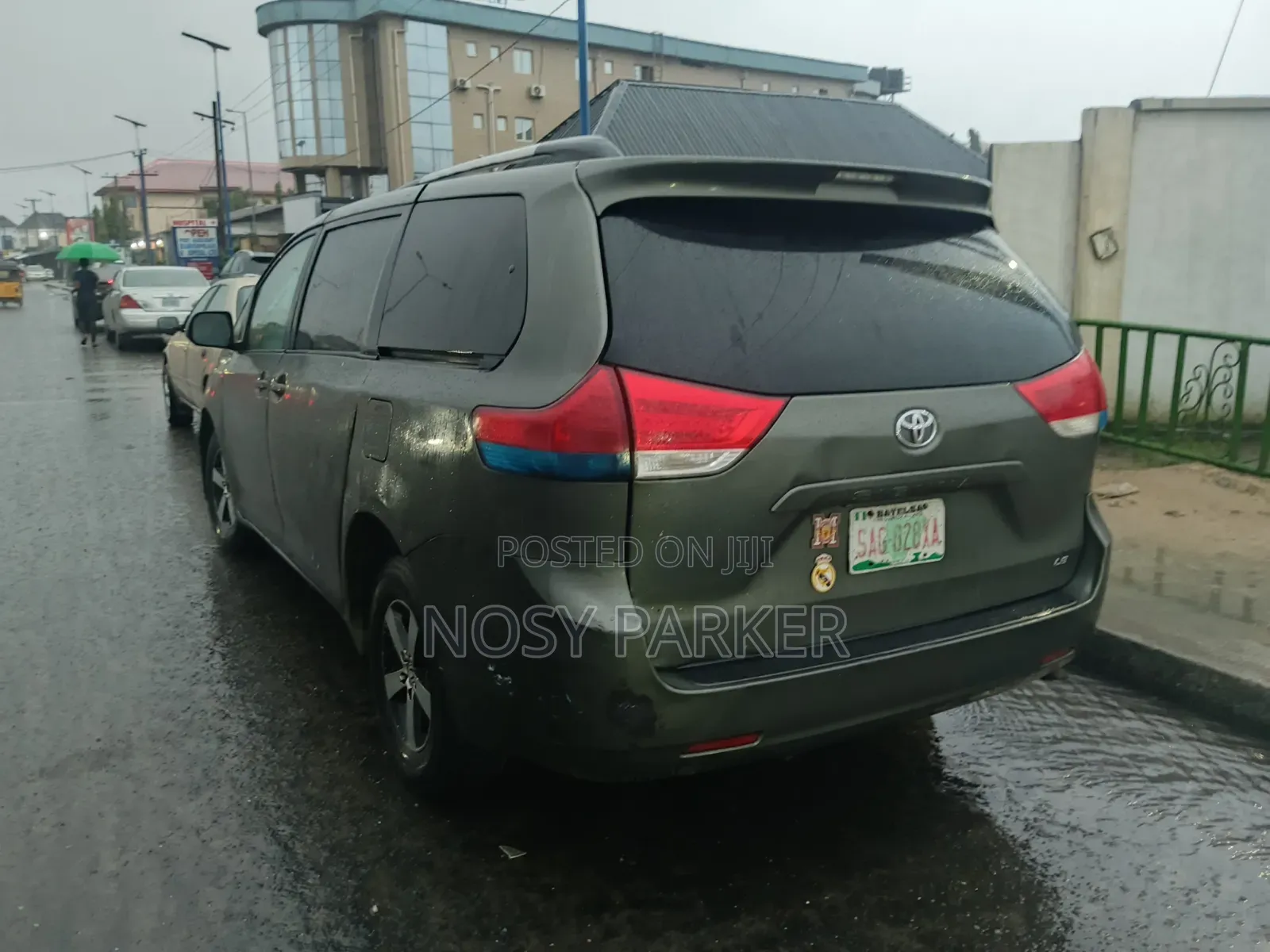 Toyota Sienna 2012 Gray