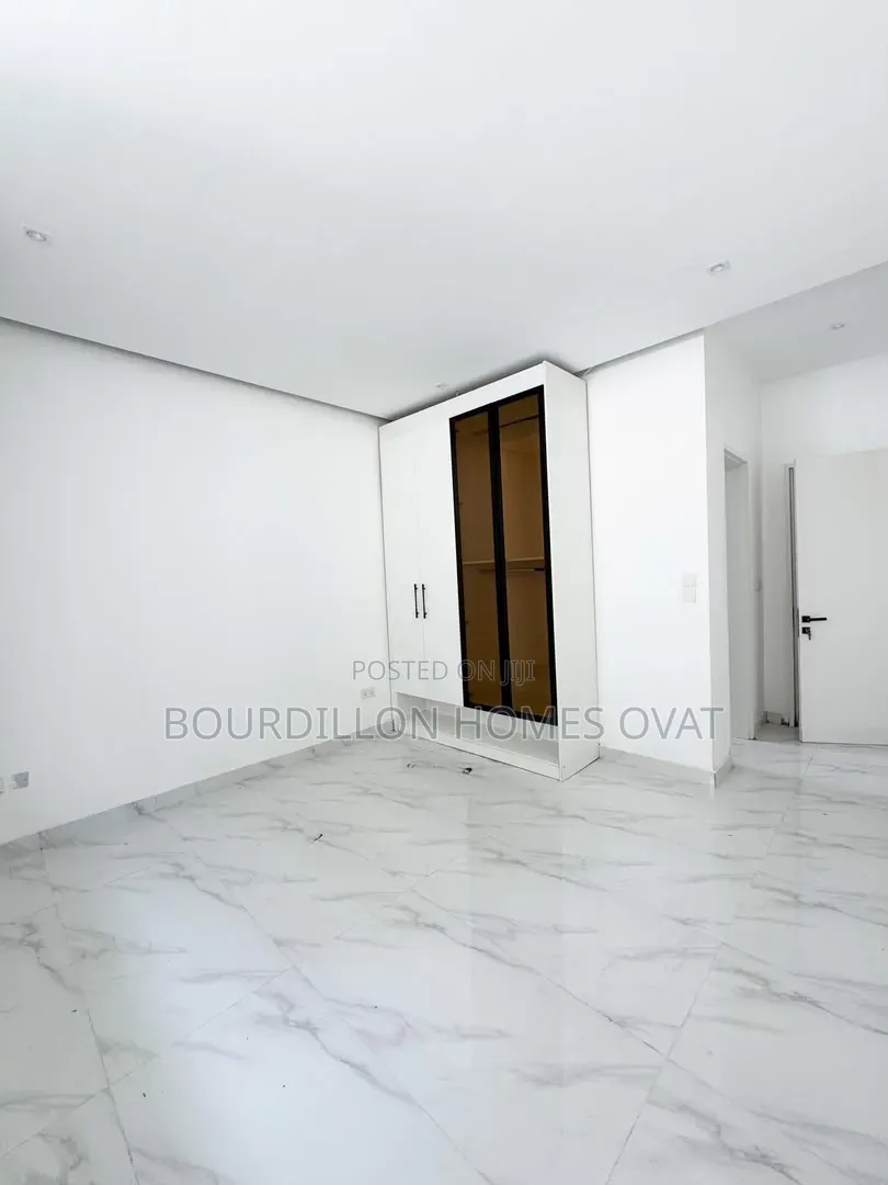 Furnished 5bdrm Duplex in Banana Island Ikoyi for sale