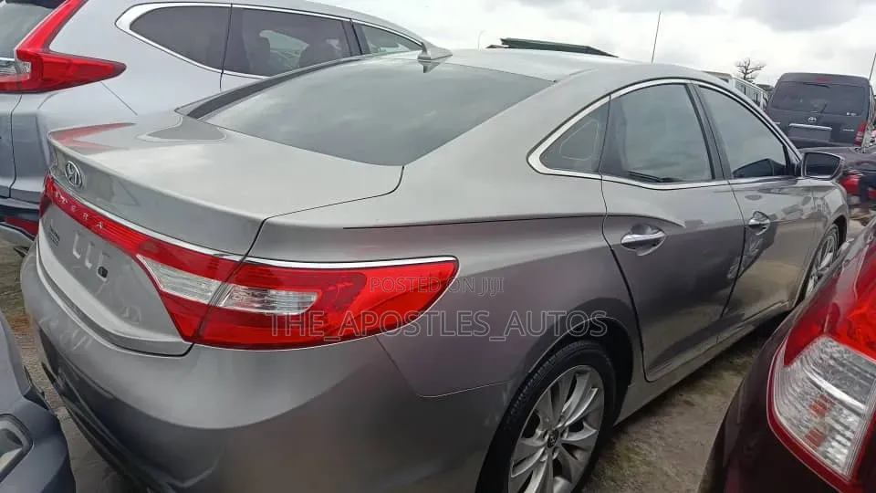 Hyundai Grandeur 2014 Silver