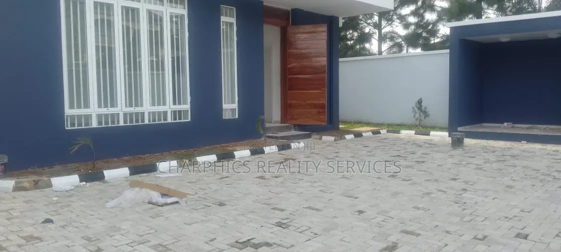4bdrm Duplex in Ikeja GRA for rent