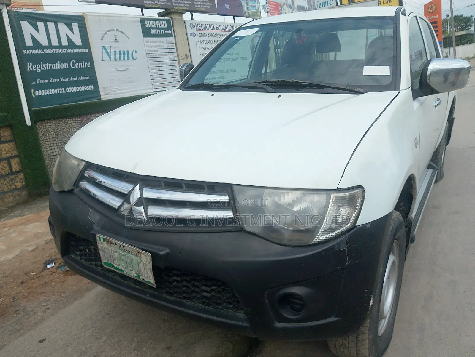 Mitsubishi L200 Club Cab 2.5 136hp 4WD 2012 White