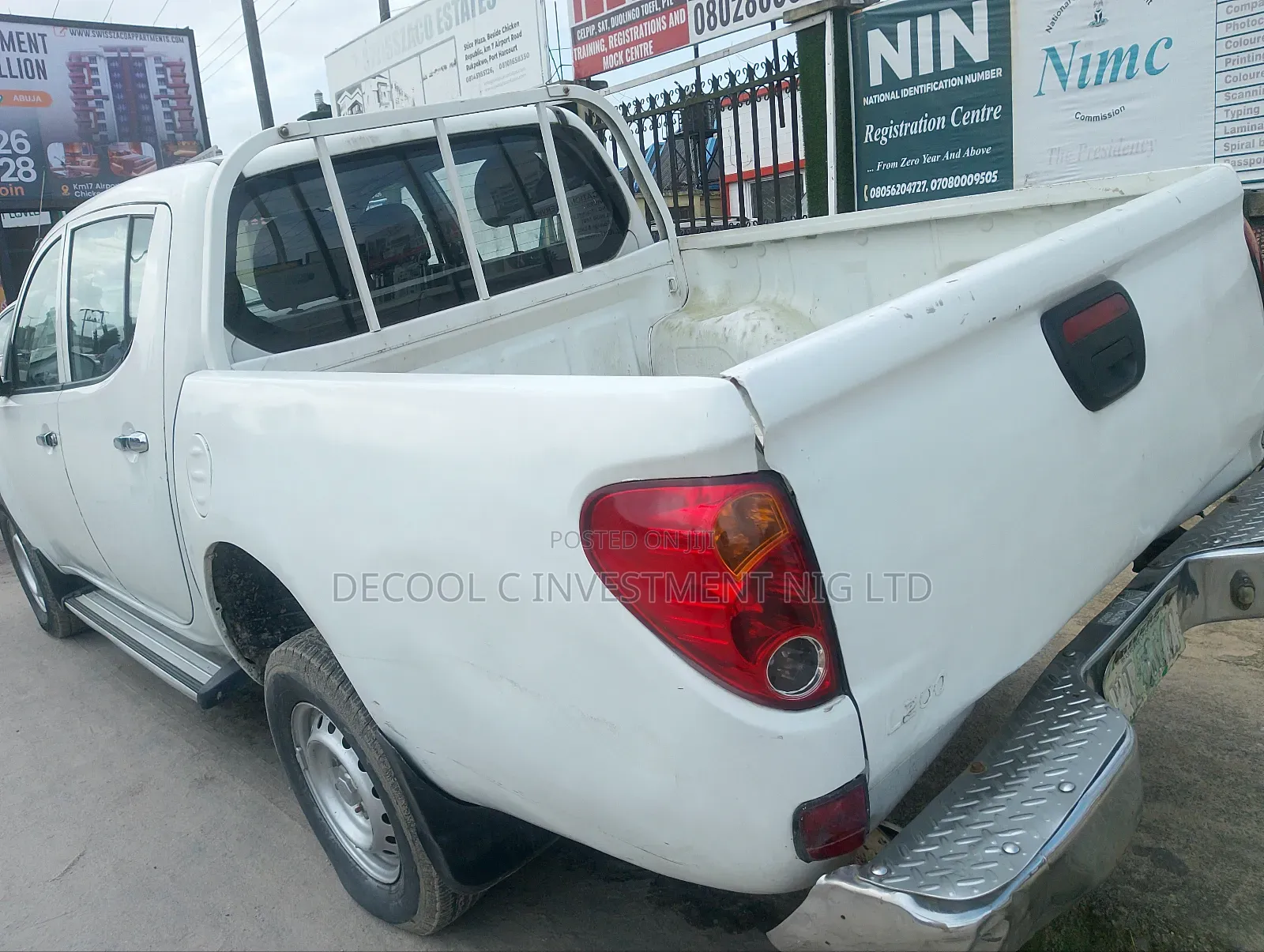Mitsubishi L200 Club Cab 2.5 136hp 4WD 2012 White