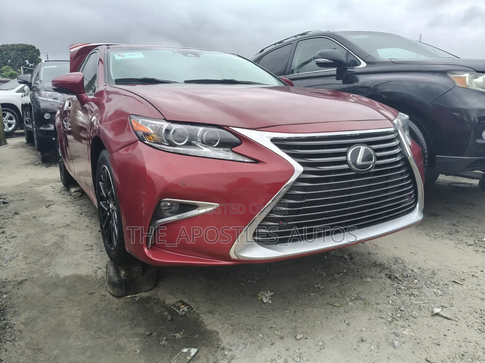 Lexus ES 2016 Red