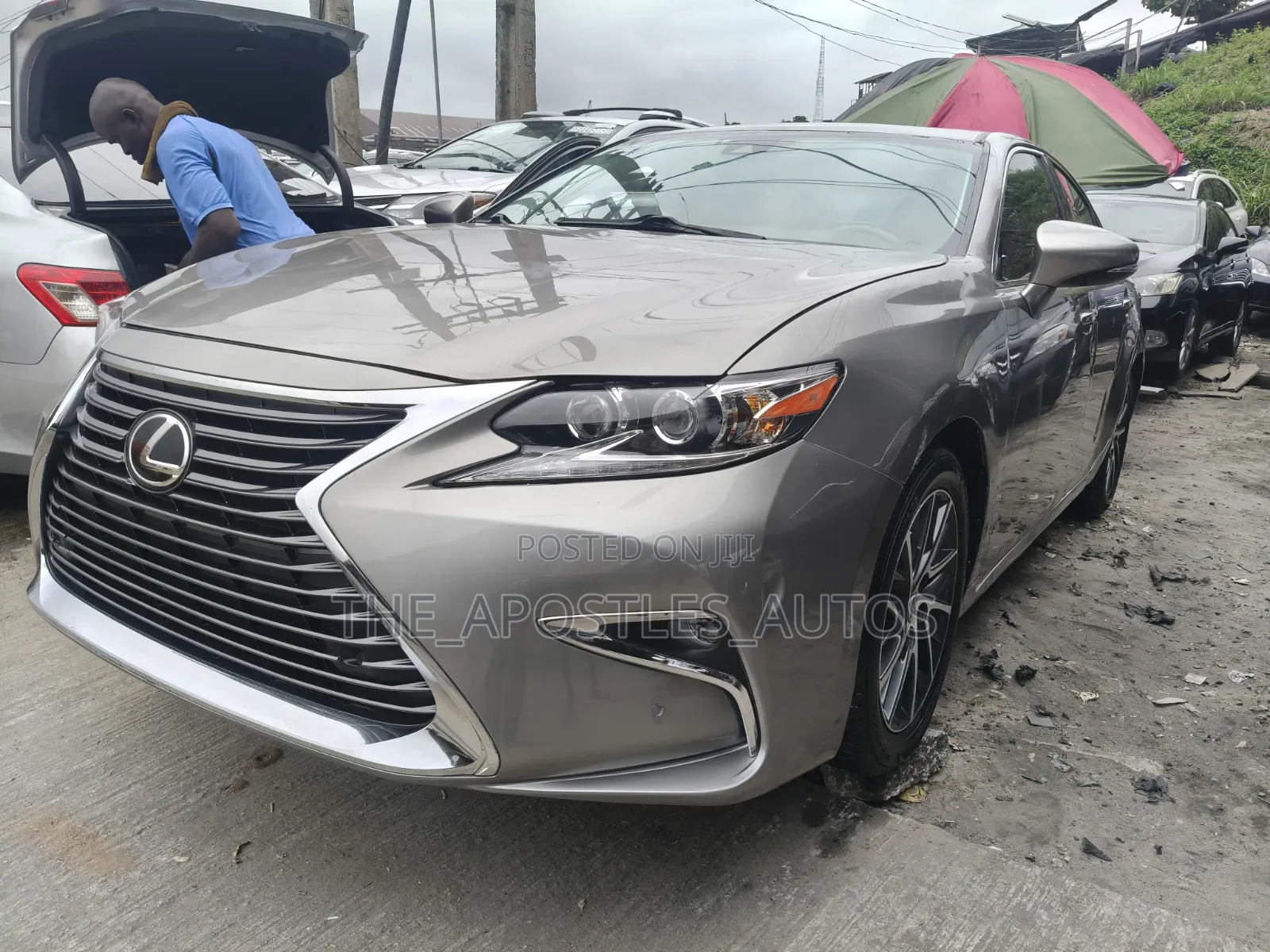 Lexus ES 2017 Gold