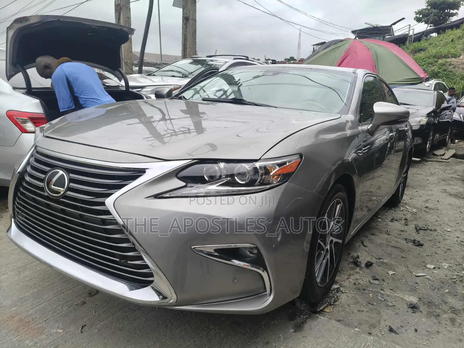 Lexus ES 2016 Gold
