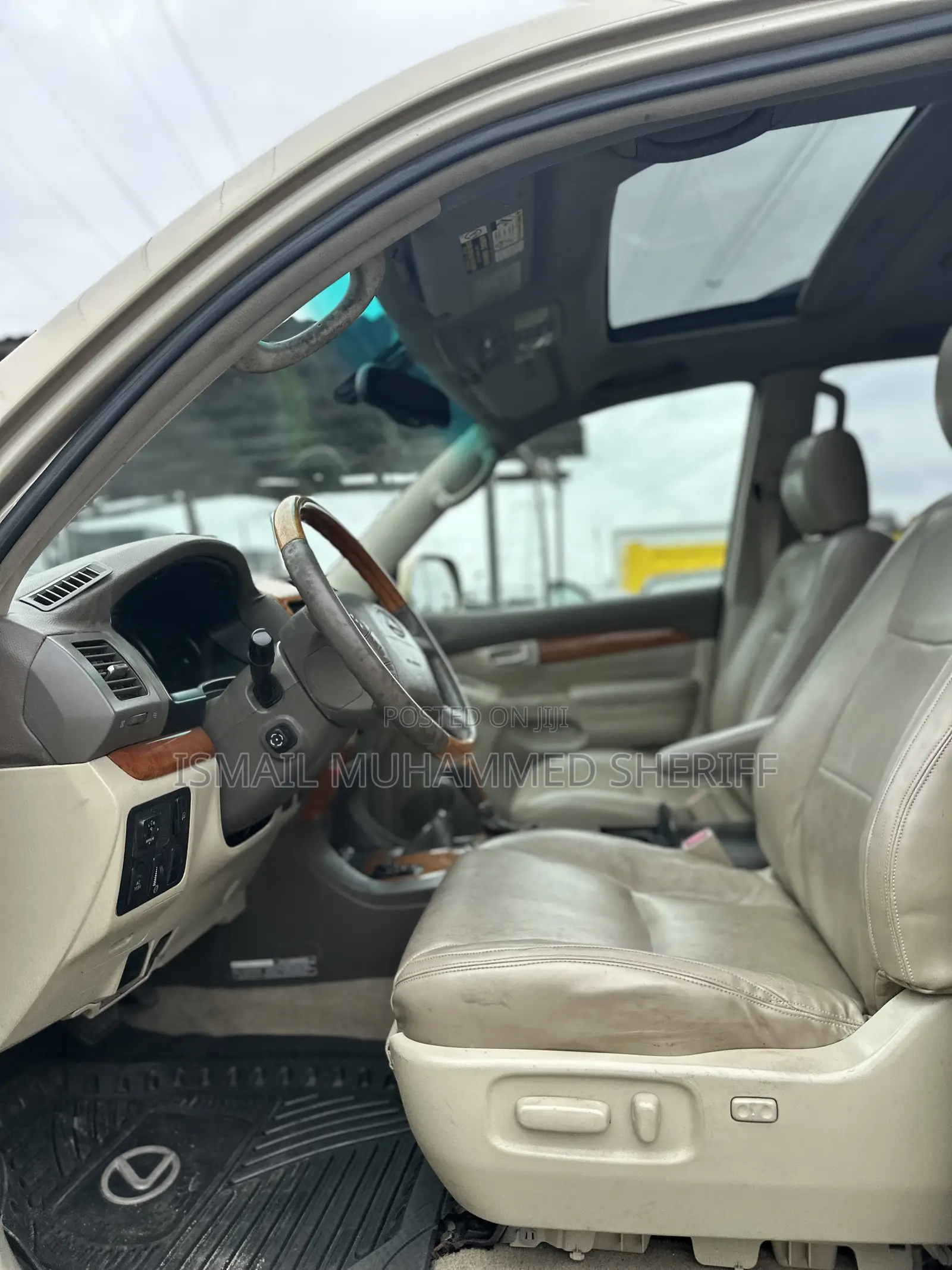 Lexus GX 470 2004 Gold