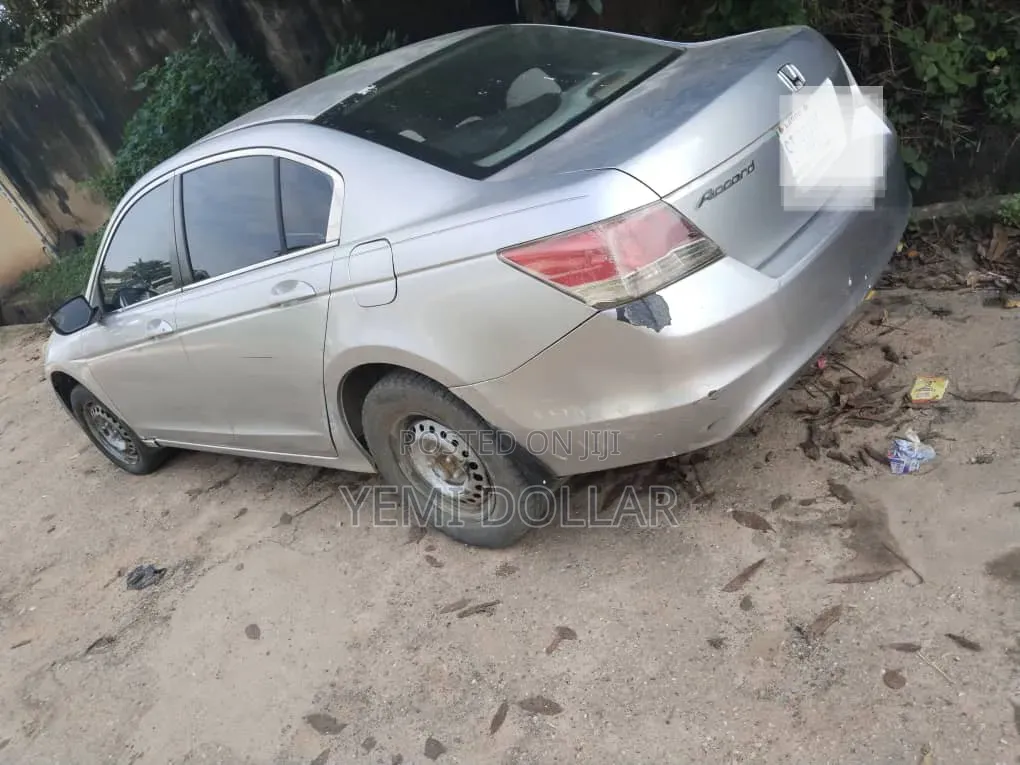 Honda Accord 2008 Silver