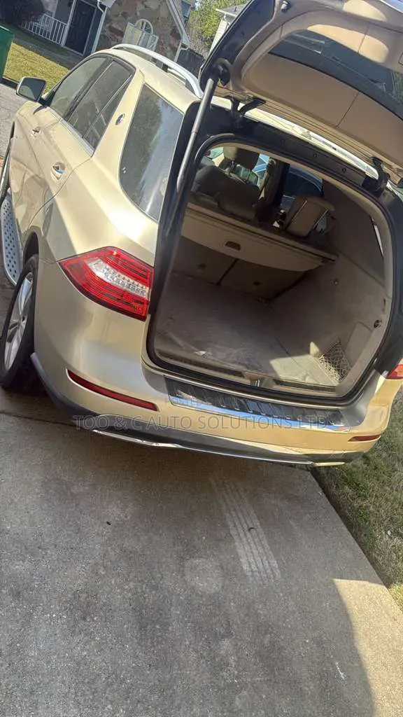 Mercedes-Benz M Class 2013 Gold