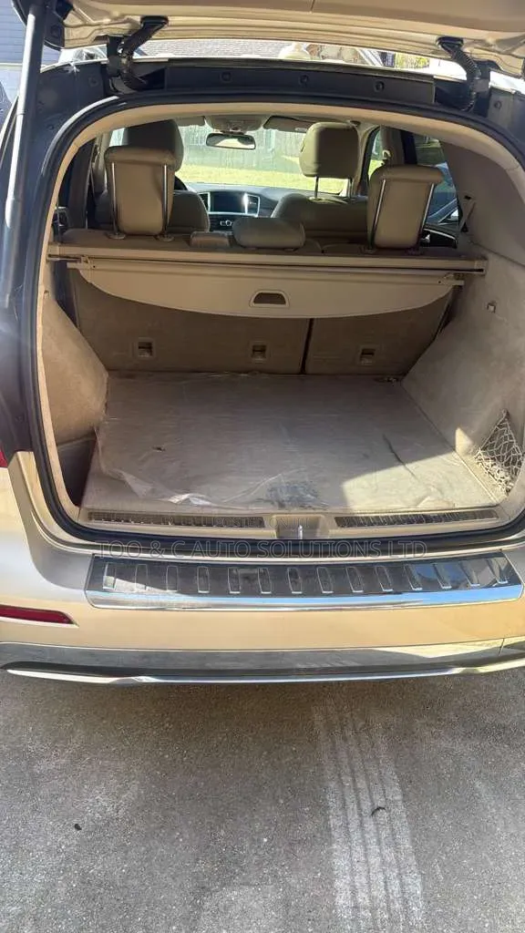 Mercedes-Benz M Class 2013 Gold