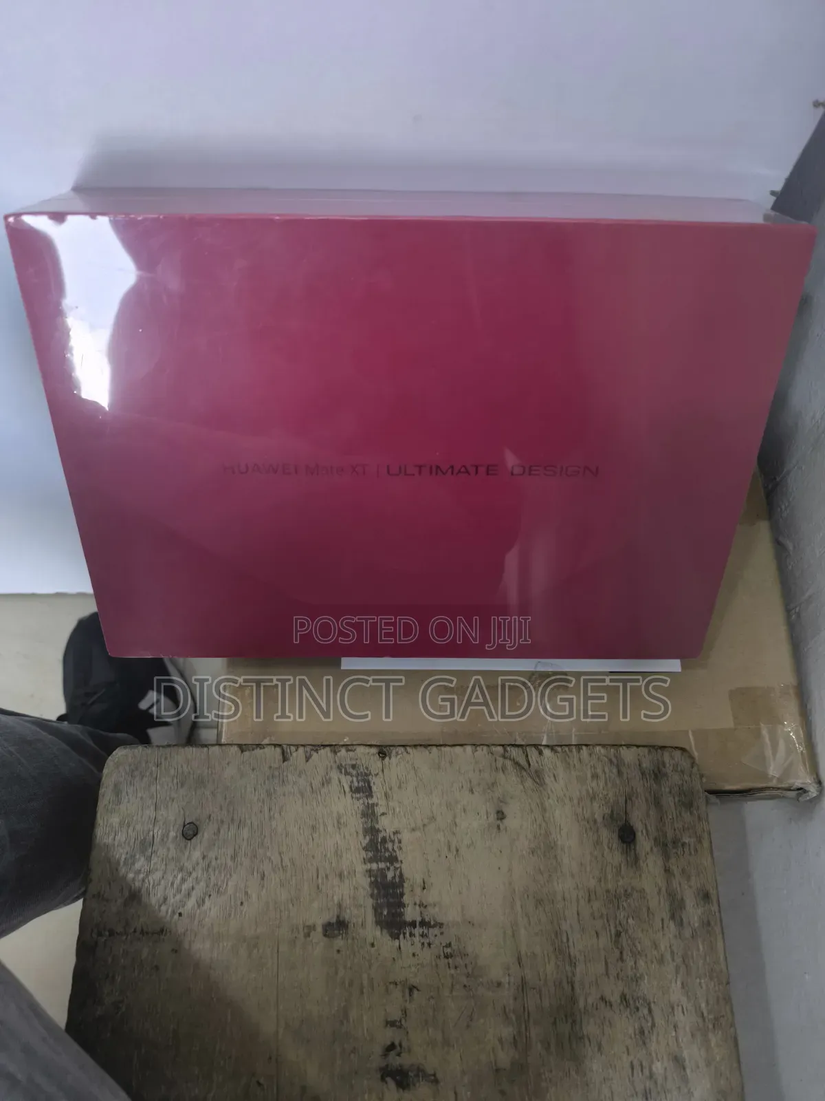 New Huawei Mate XT Ultimate Design 1 TB Red