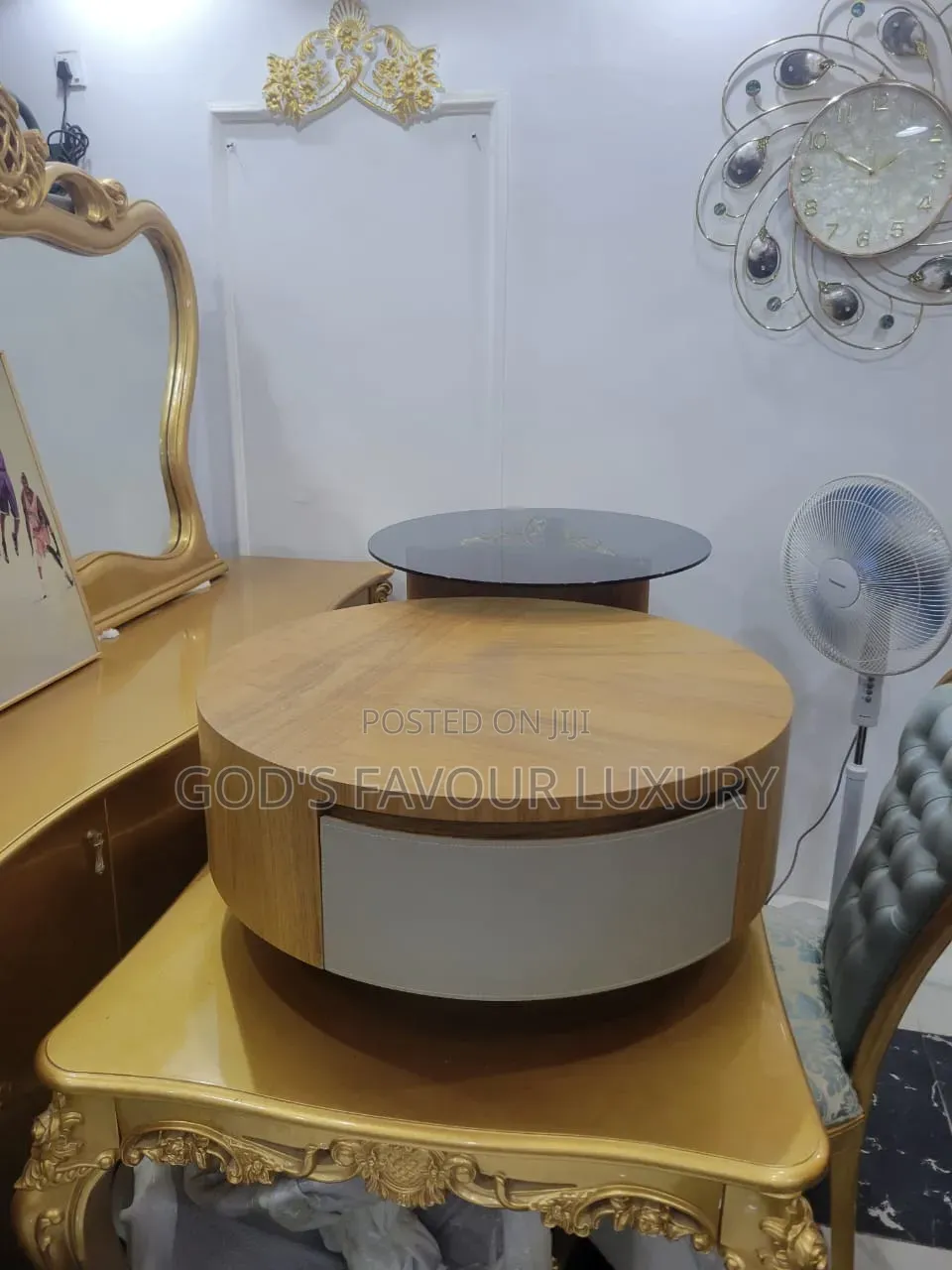 Luxury Center Table and Side Stool.