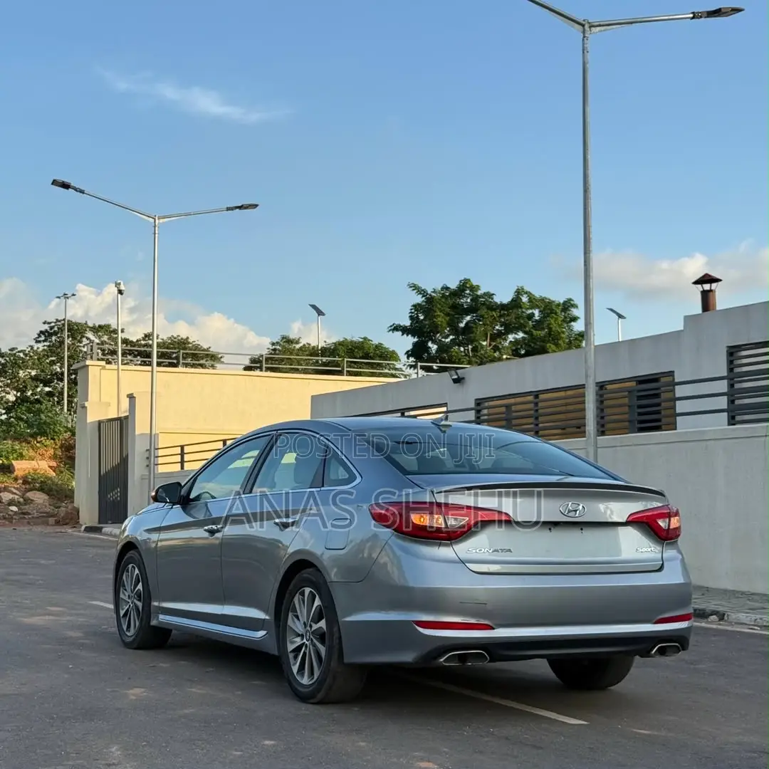 Hyundai Sonata 2016 Gray