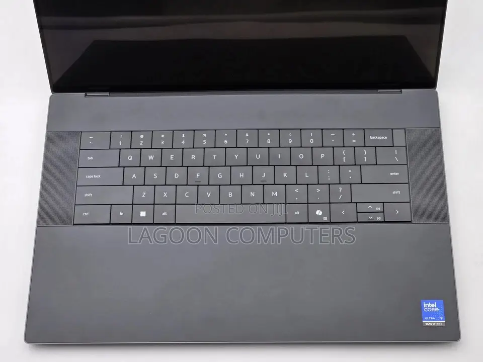 New Laptop Dell 32GB Intel Core Ultra 7 SSD 1T