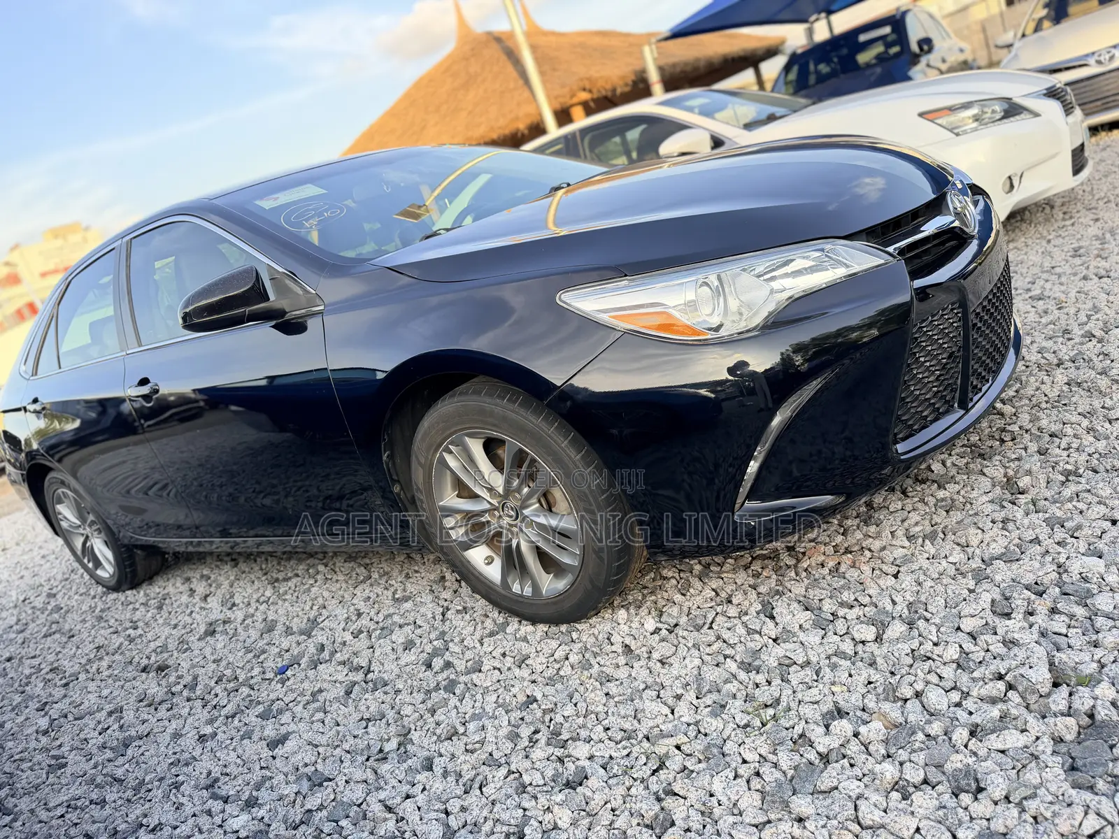 Toyota Camry SE w/Special Edition Pkg (2.5L 4cyl 6A) 2016 Black