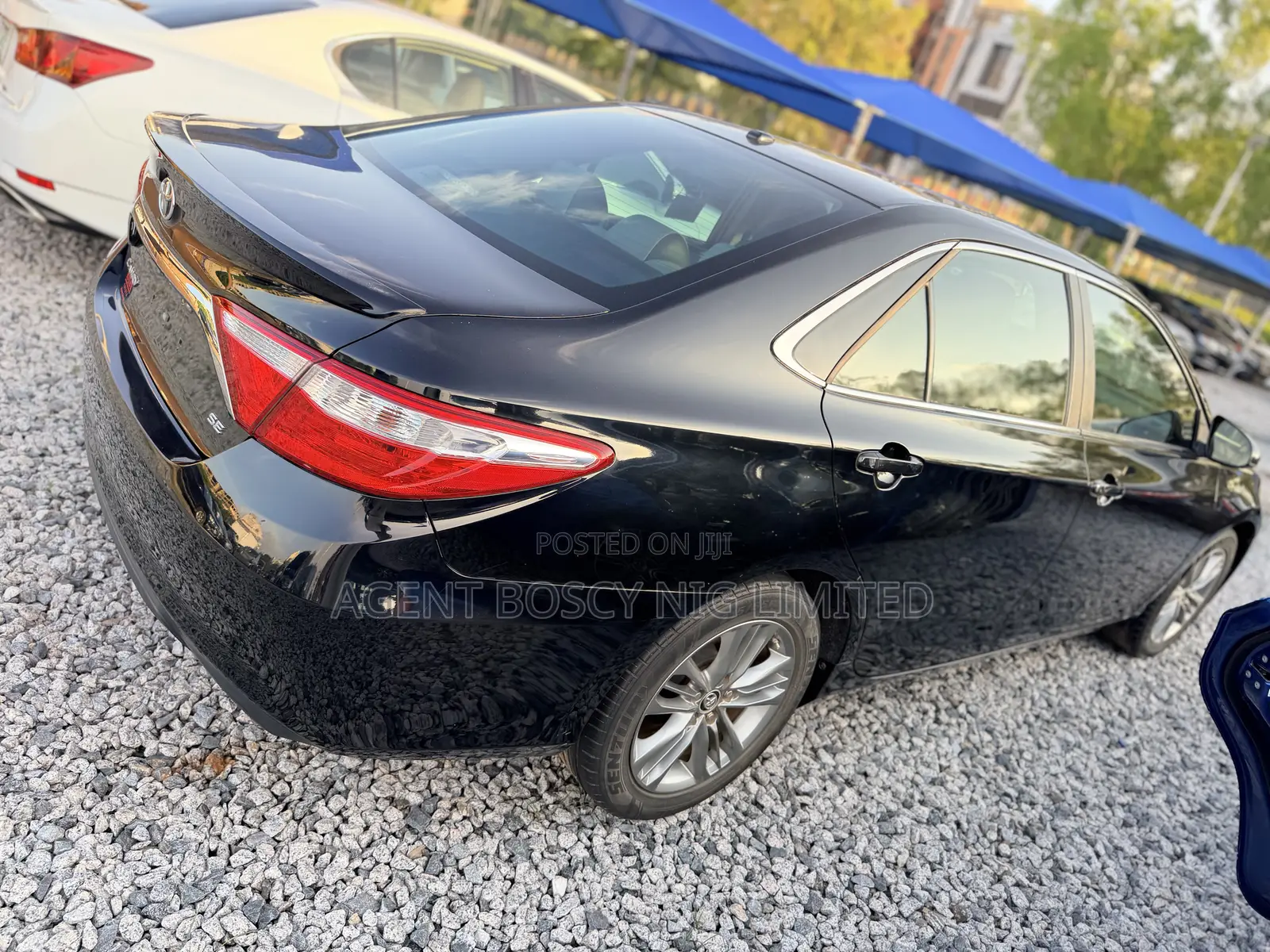 Toyota Camry SE w/Special Edition Pkg (2.5L 4cyl 6A) 2016 Black