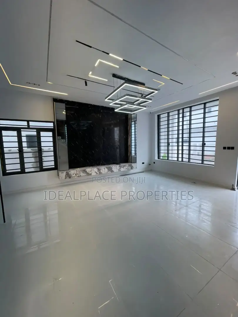 4bdrm Duplex in Ajah for sale