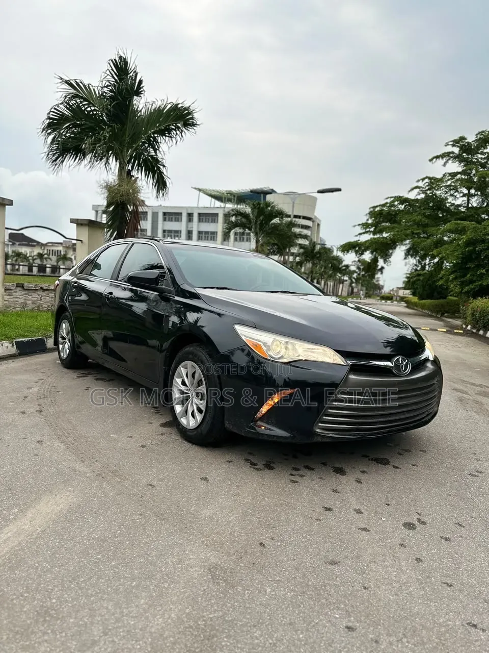 Toyota Camry 2016 Black