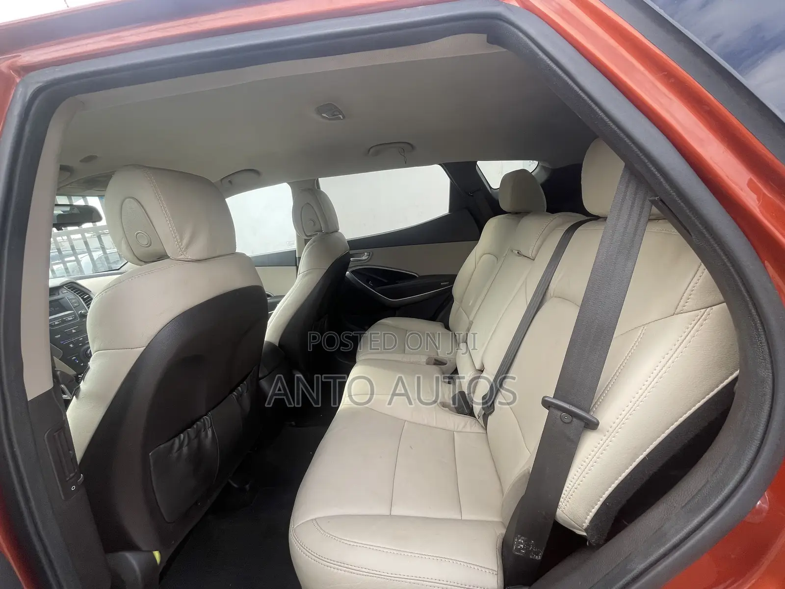Hyundai Santa Fe 2015 Orange