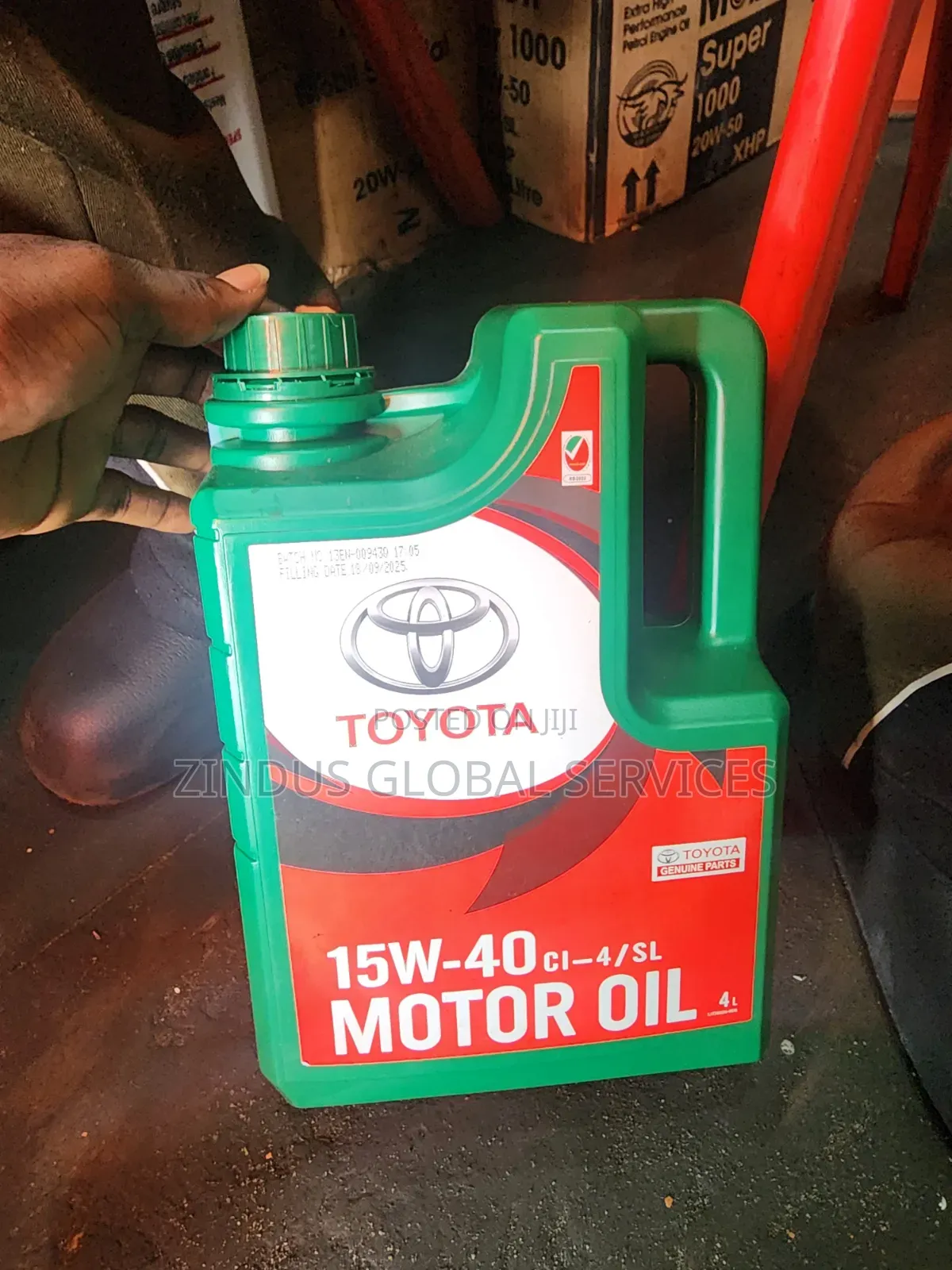 Toyota Genuine Motor Oil With a 15w-40 Vi